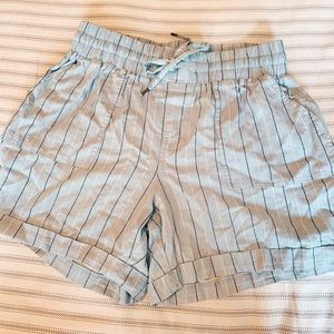 striped shorts